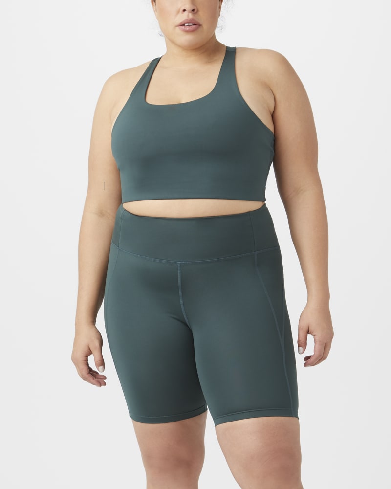 Front of plus size Gabi Sports Bra by Girlfriend Collective | Dia&Co | dia_product_style_image_id:153500
